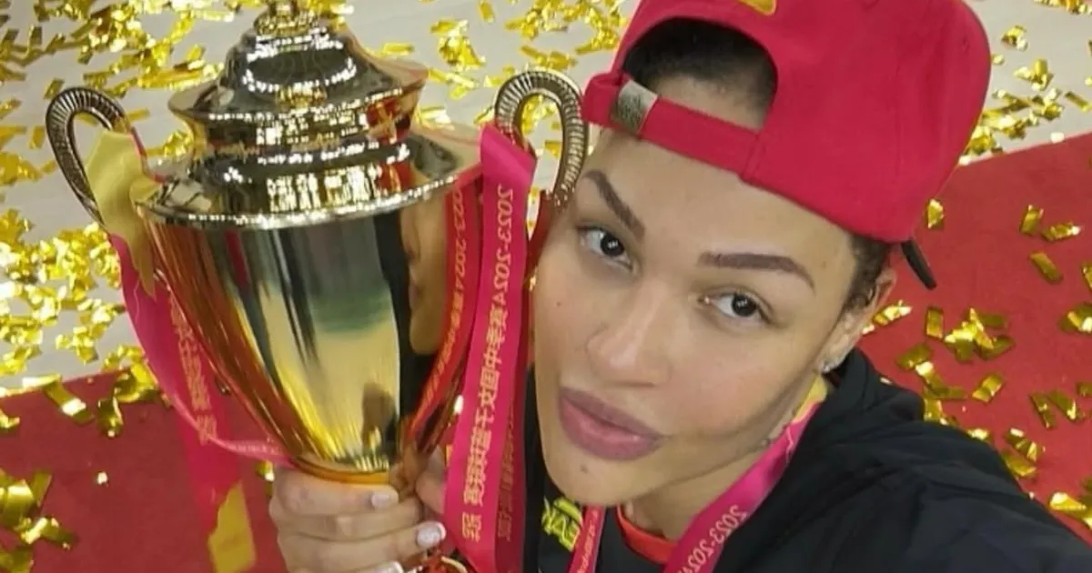 Liz Cambage's awards Liz Cambage's awards