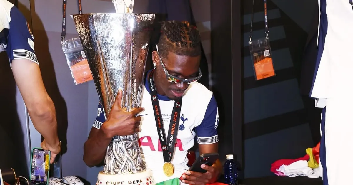 Yves Bissouma Awards and Achievements