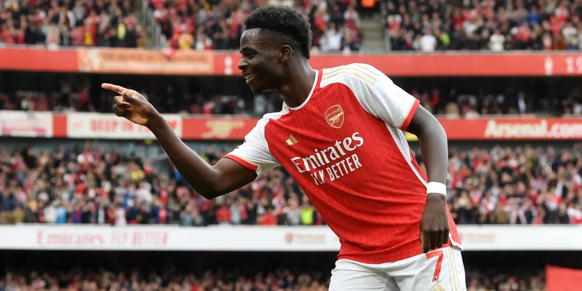 Bukayo Saka celebrating