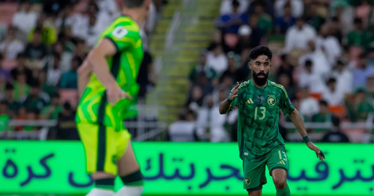 Australia register comeback win